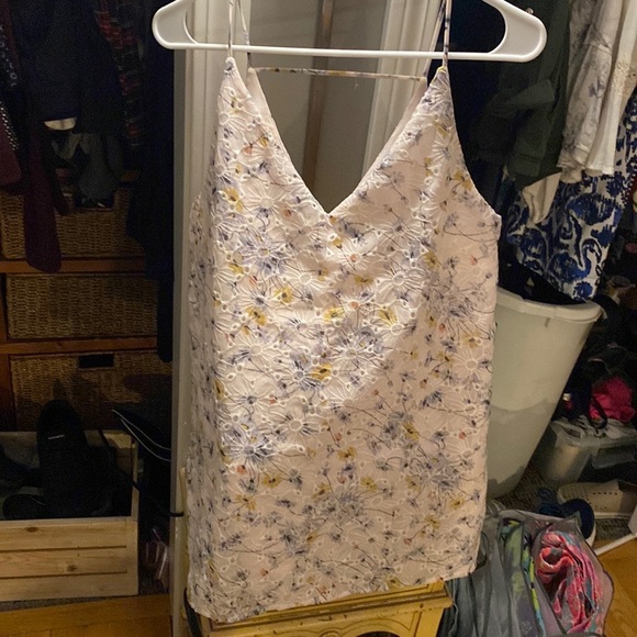 NWT LOFT BLUSH EYELET LINED WITH PALE FLOWERS SUMMER CAMISOL - Picture 1 of 8